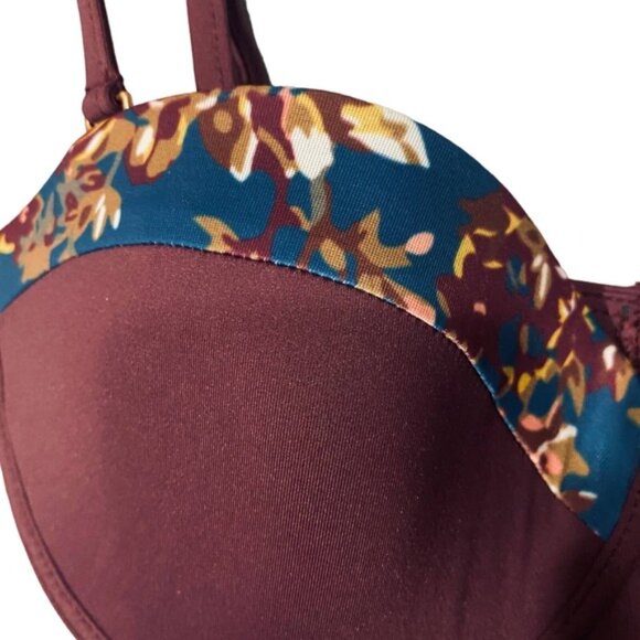 Tavik Swimwear Maroon Floral Trim Padded Beachy Bikini Top Women SZ L - Picture 5 of 11
